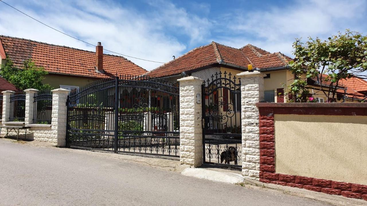 La Mosu-N Retezat Nucsoara (Hunedoara) Exterior foto
